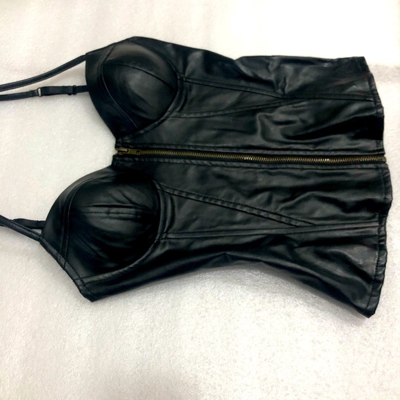 Charlotte Russe Black Camisole with Zipper - Picture 2 of 11
